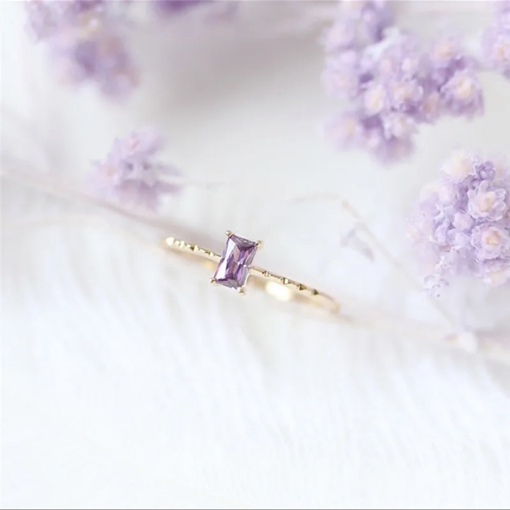 925 Silver Purple Amethyst Dainty Ring - Picture 6 of 7